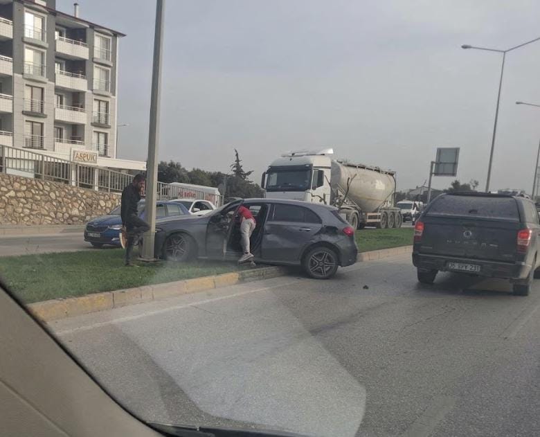 Hatay’ın Defne ilçesine bağlı Çekmece Mahallesi’nde yer alan Hatay Sanat