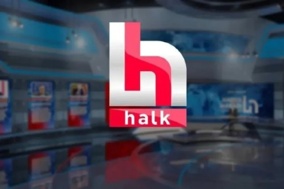 Halk TV’nin İstanbul’daki binasına sabah saatlerinde polis ekipleri tarafından operasyon
