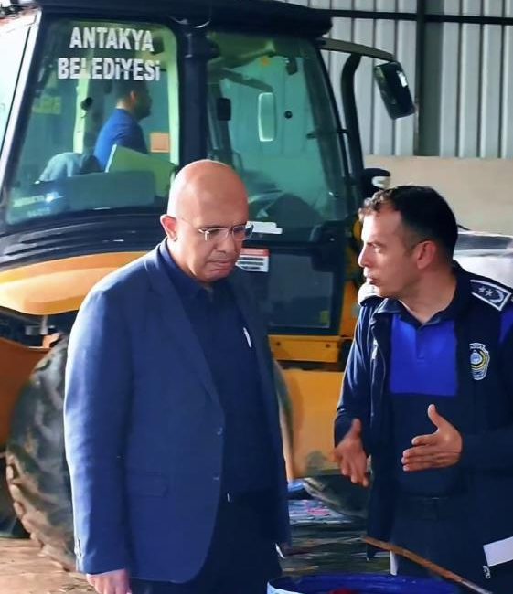 Hatay’ın Antakya ilçesine bağlı Güzelburç Mahallesi’nde bir depoya düzenlenen denetimde,