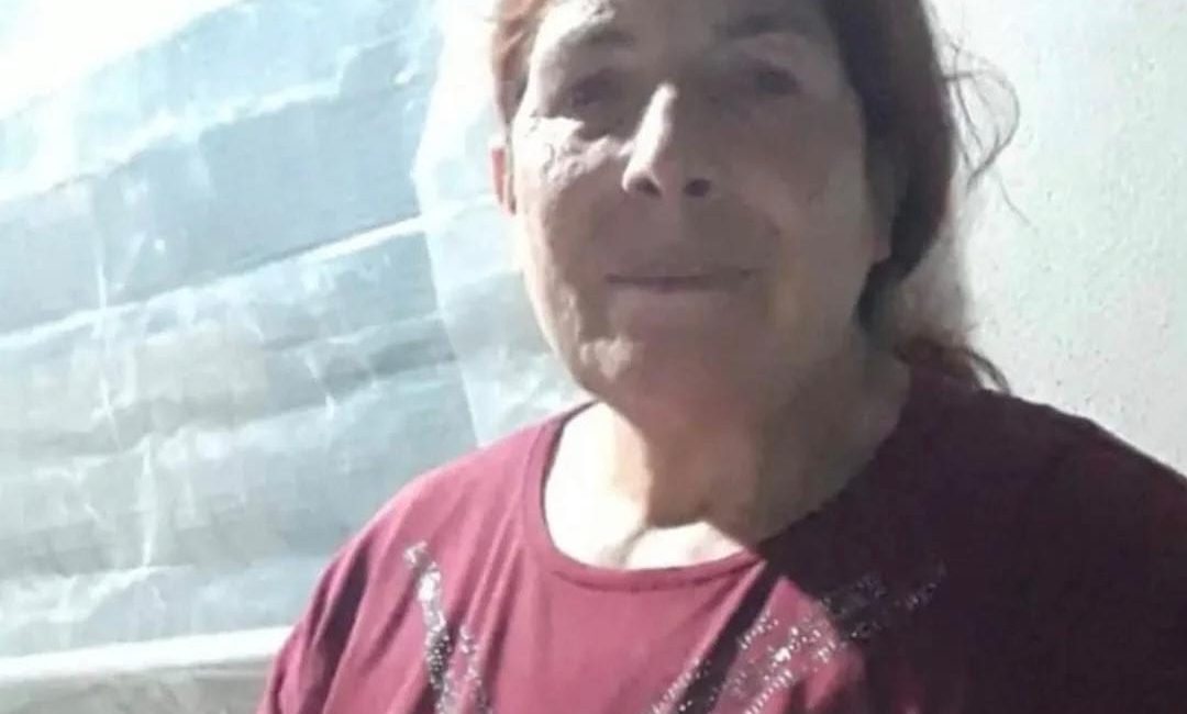 Hatay’ın Defne ilçesine bağlı Turunçlu Mahallesi sakinlerinden Lemia Bahçeci hayatını