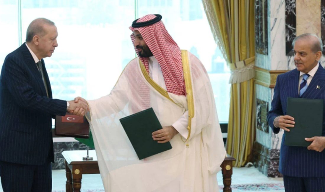 Suudi Arabistan, Türkiye ve Pakistan arasında imzalanan Mekke Ortak Savunma