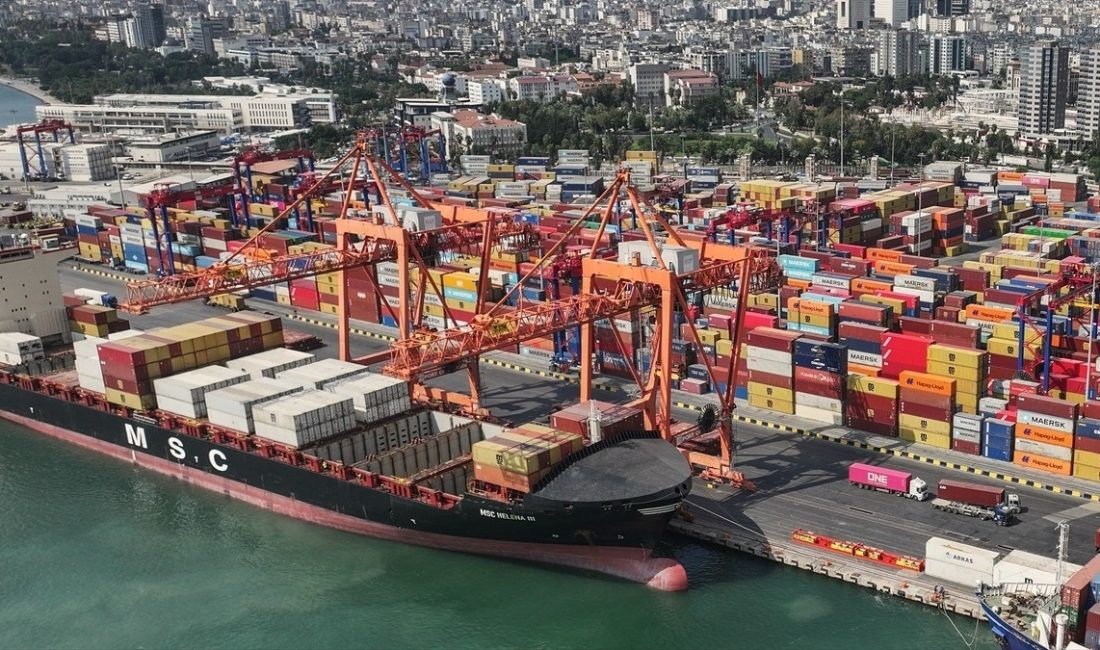 2026 yılının ocak-eylül döneminde ihracatını yüzde 6,1 artırarak 2,7 milyar