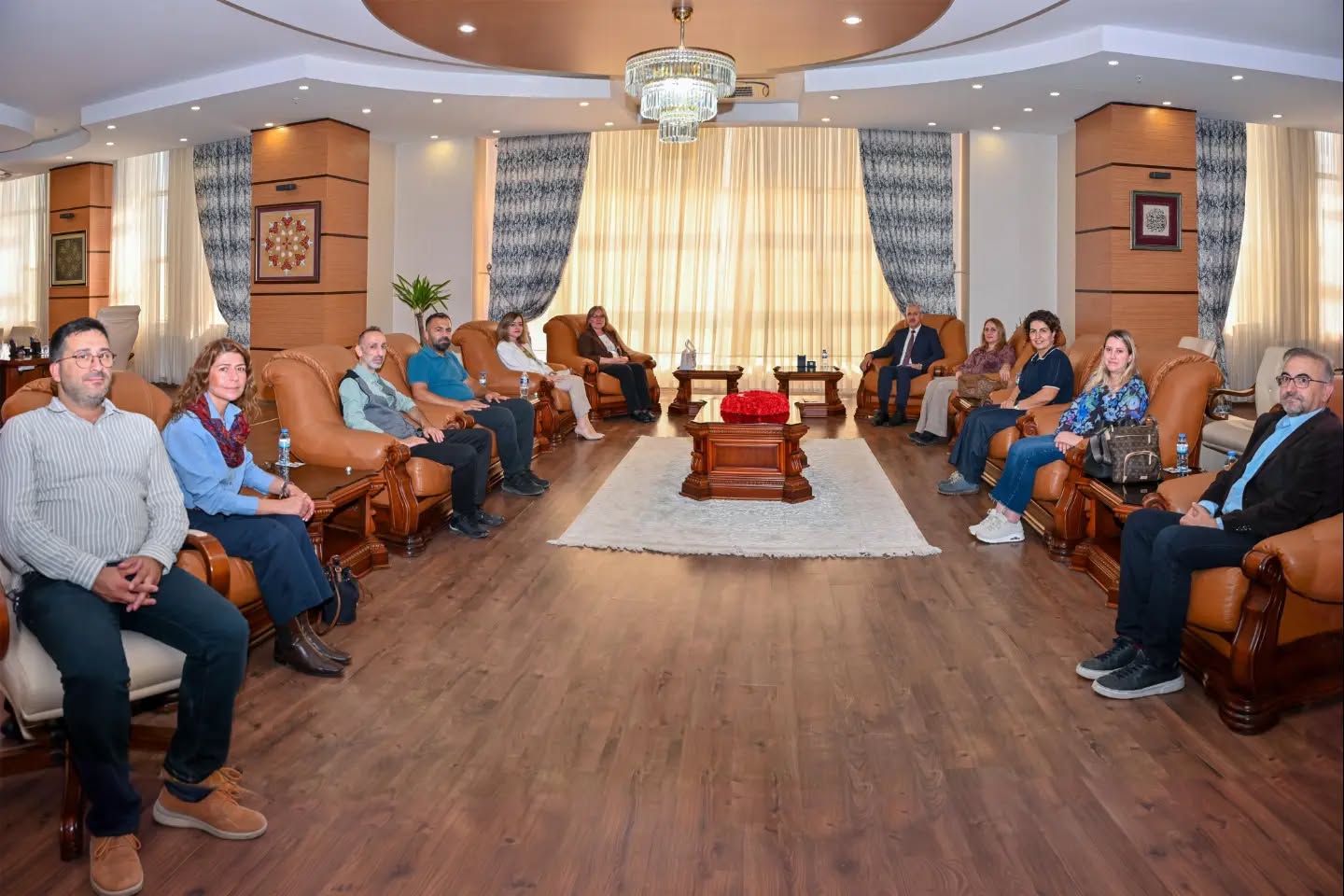Kamu Yönetimi Derneği yönetim kurulu ve üyeleri, Hatay Mustafa Kemal