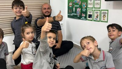 Hatay’ın Payas ilçesinde faaliyet gösteren Payas STEM Yapay Zekâ Merkezi’nde