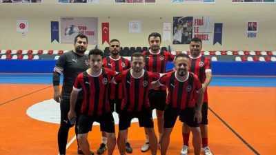  4. Kamu Spor Oyunları kapsamında düzenlenen futsal müsabakalarında Kırıkhan İlçe