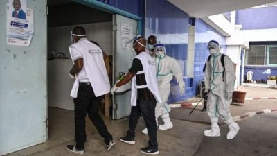 Nijerya'nın başkenti Abuja'da bir kadında Ebola virüsü doğrulandı. Hastanın izolasyona