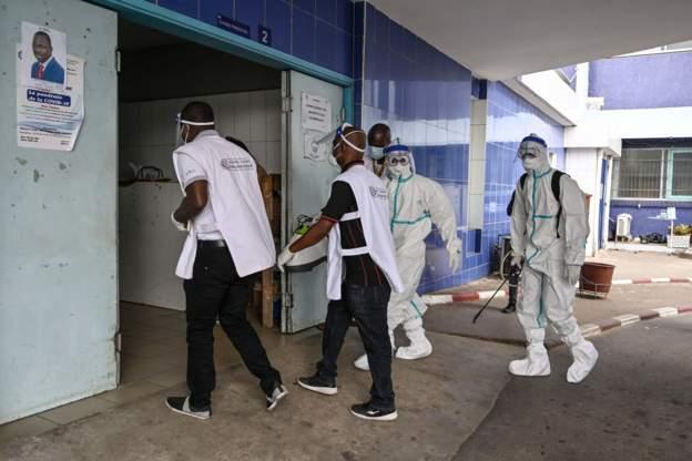 Nijerya'nın başkenti Abuja'da bir kadında Ebola virüsü doğrulandı. Hastanın izolasyona