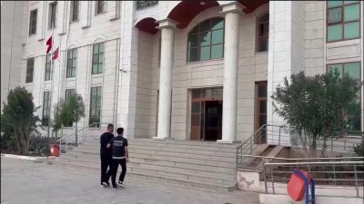 Hatay’ın Kırıkhan ilçesinde uyuşturucuyla mücadele kapsamında yürütülen çalışmalarda metamfetamin maddesi