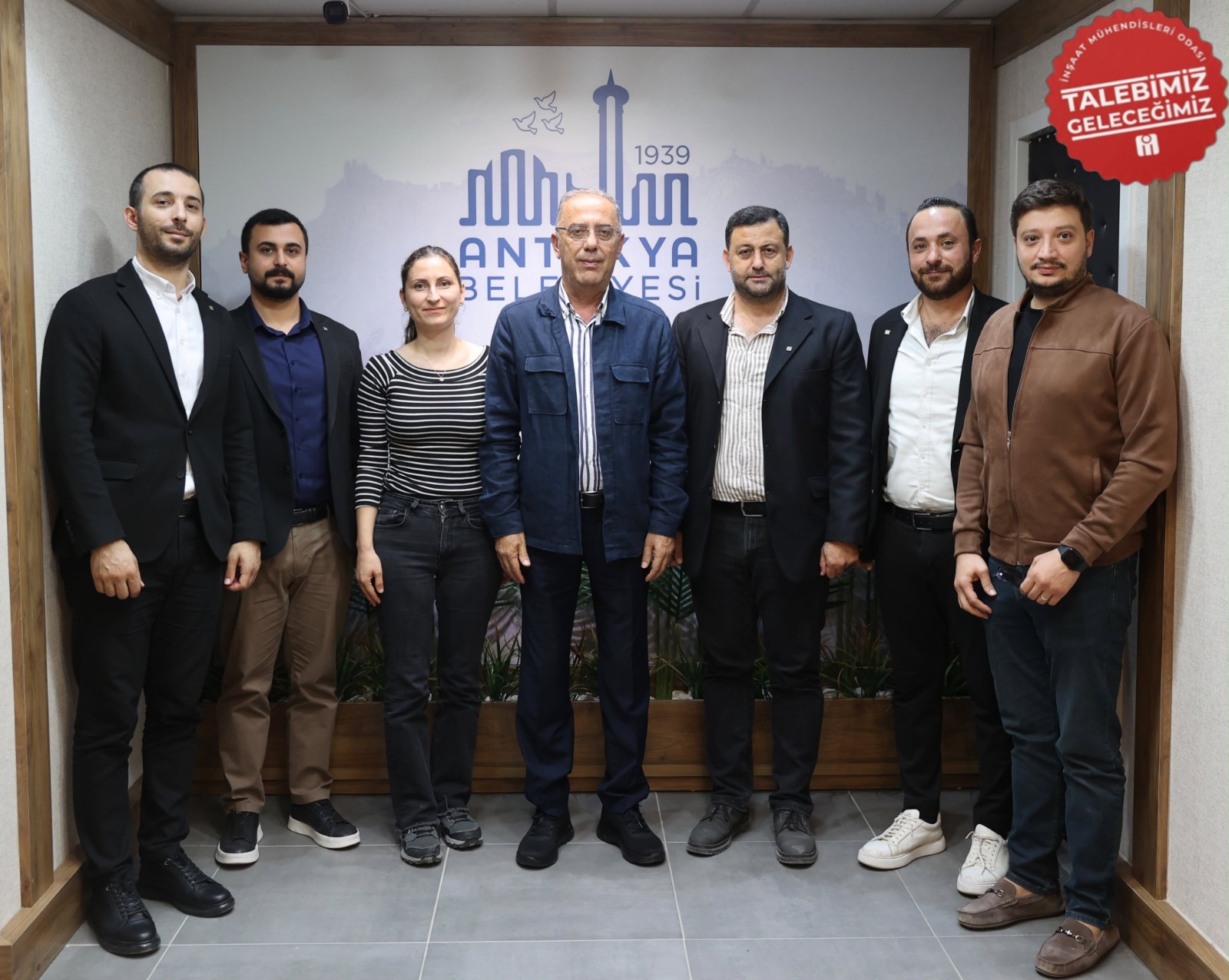 Hatay İnşaat Mühendisleri Odası yönetimi, Antakya Belediye Başkanı İbrahim Naci
