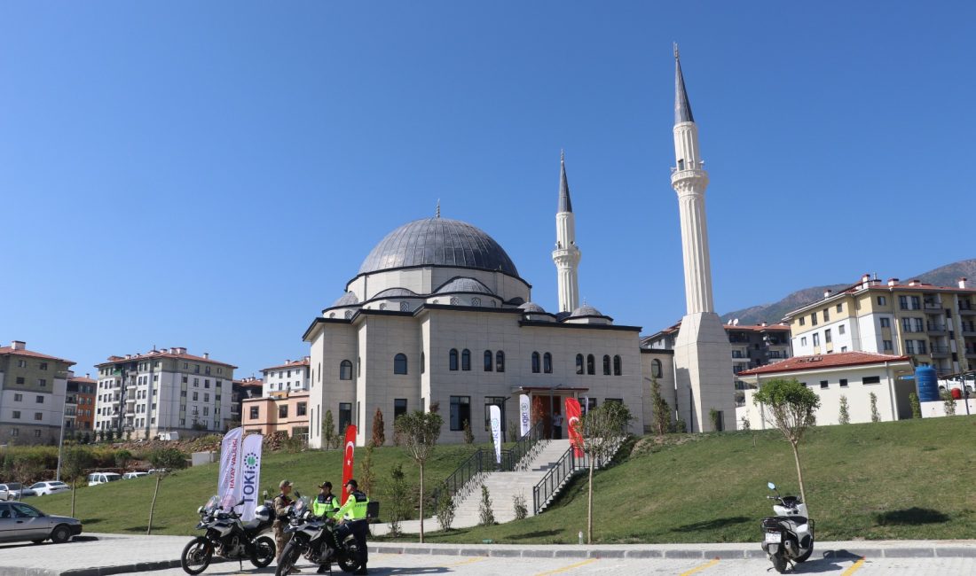 Hatay’ın Antakya ilçesi Gülderen Mahallesi’nde TOKİ tarafından yaptırılan cami, 6