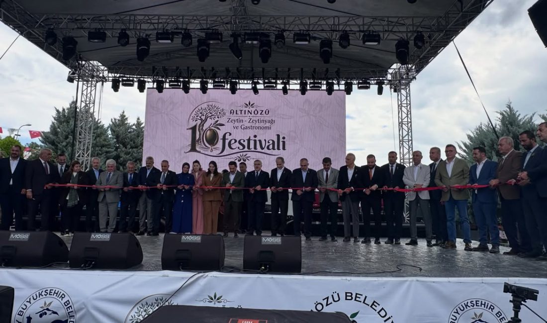 Hatay’ın Altınözü ilçesinde bu yıl 10’uncusu düzenlenen Zeytin, Zeytinyağı ve
