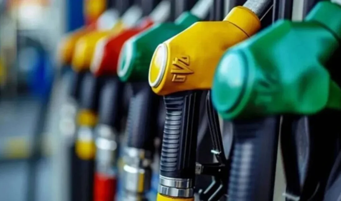 Küresel petrol fiyatlarındaki düşüşün ardından benzine 20 Ekim Salı günü