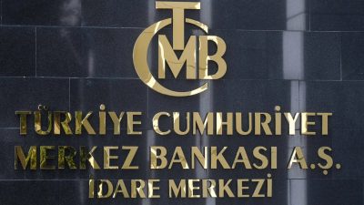 Türkiye Cumhuriyet Merkez Bankası (TCMB), politika faizinde indirime gitti.