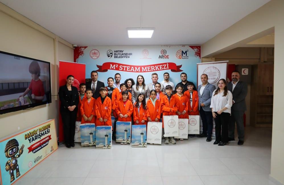 Hatay Valisi Mustafa Masatlı’nın eşi Esra Masatlı, “Yüreğimizdeki Işık Projesi”