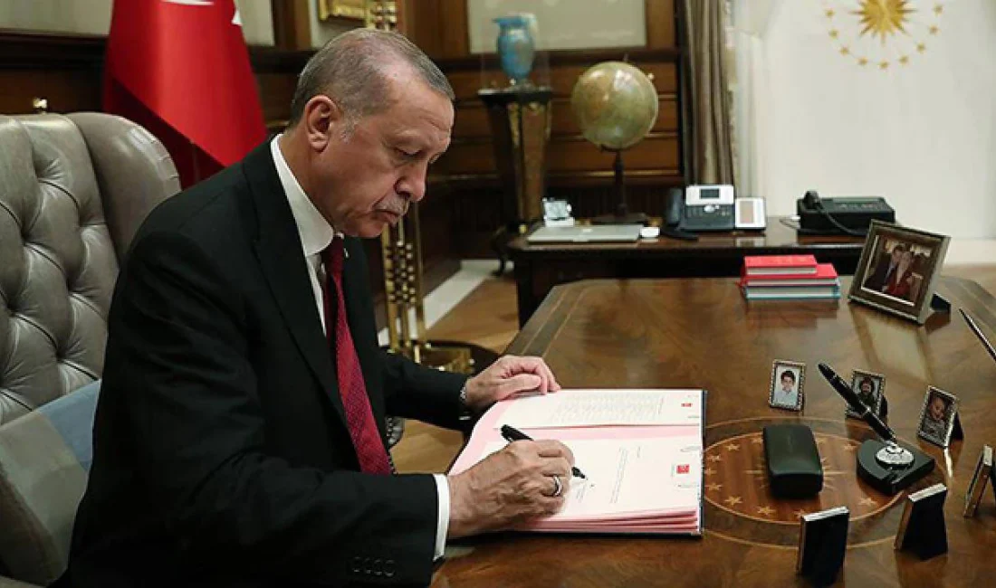 Cumhurbaşkanı Recep Tayyip Erdoğan’ın imzasıyla Resmî Gazete’de yayımlanan Cumhurbaşkanlığı Kararnamesi