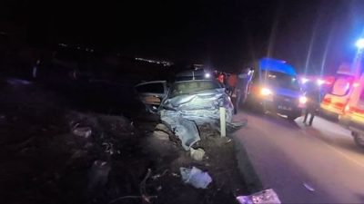 Hatay’ın Kırıkhan-Reyhanlı kara yolunda meydana gelen feci kaza, bölgeyi adeta