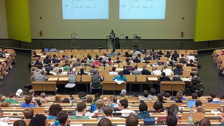 2027 yılı için üniversitelere 871,8 milyar lirayı aşan bütçe ödeneği