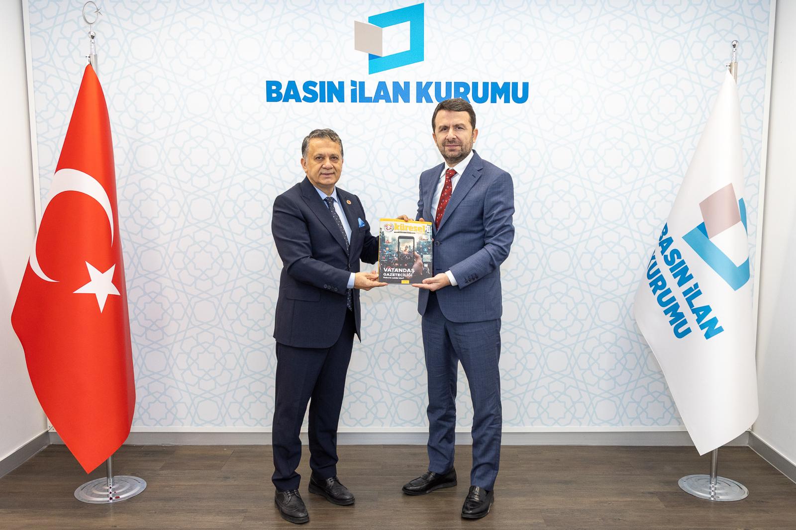 Küresel Gazeteciler Konseyi Genel Başkanı Mehmet Ali Dim, İstanbul’da Basın