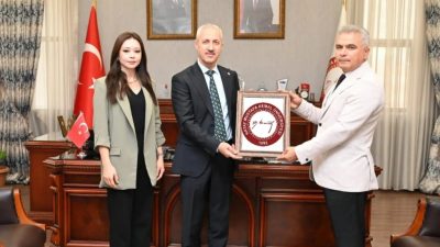 Hatay Mustafa Kemal Üniversitesi’nin kurumsal kimliğini temsil eden logosu, Türk