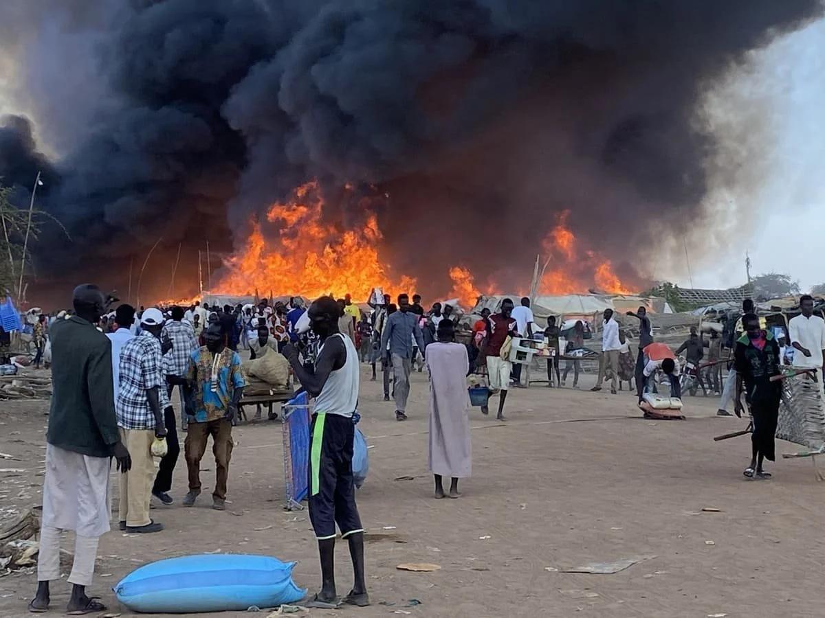 Sudan ile Güney Sudan arasında ihtilaflı Abyei bölgesindeki bir pazara