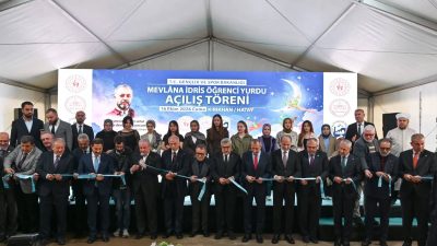 Mevlana İdris Zengin yurt açılışına katıldılar